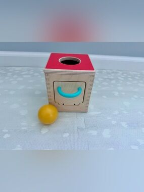 Like New! LOVEVERY Hide & Find Drop Box!